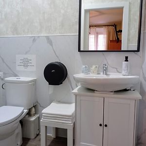 Habitación con 2 Camas Individuales